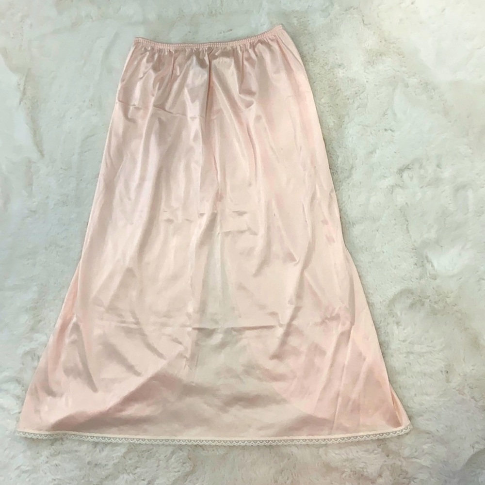 Vintage Vassarette pink half slip